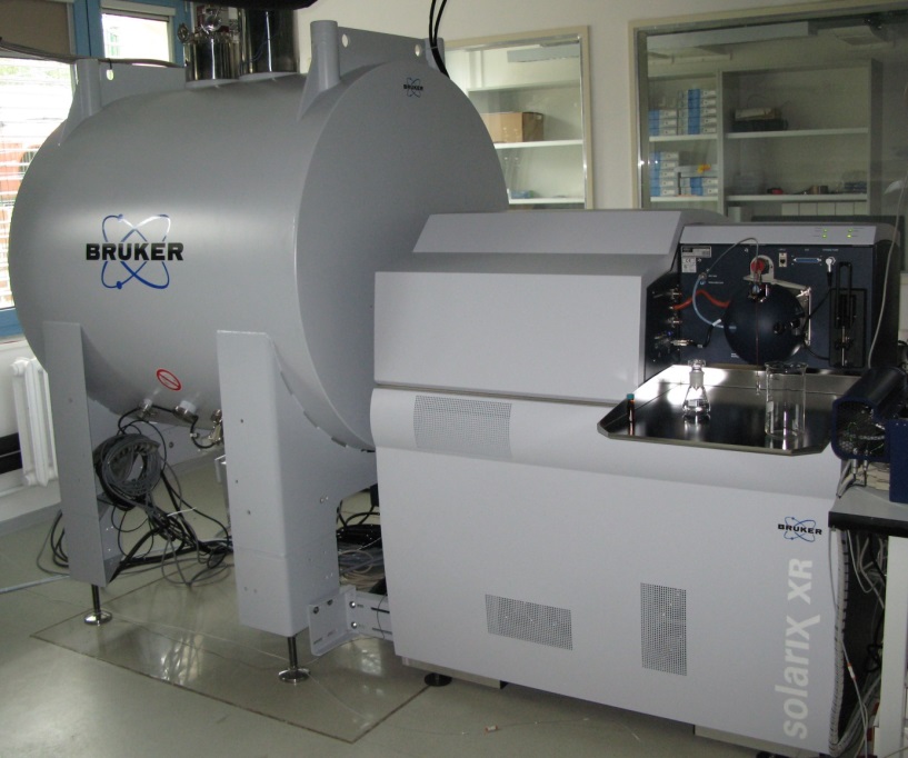 Figure 1: Bruker solariX XR 12T FTICR-MS Figure 1: Bruker solariX XR 12T FTICR-MS